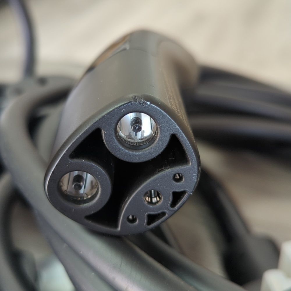 Electric Vehicle Charger Level 2 EV For Tesla Models X Y 3 S - Picture 4 of 9